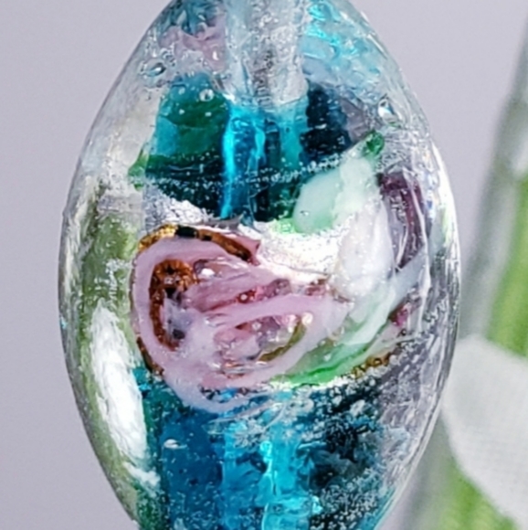 Earrings - Picture 2 of 4